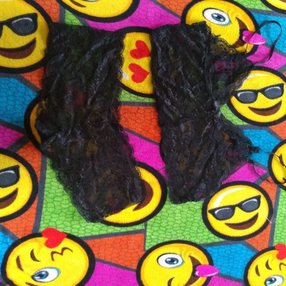 NWOT Black lace bralette and pantie set